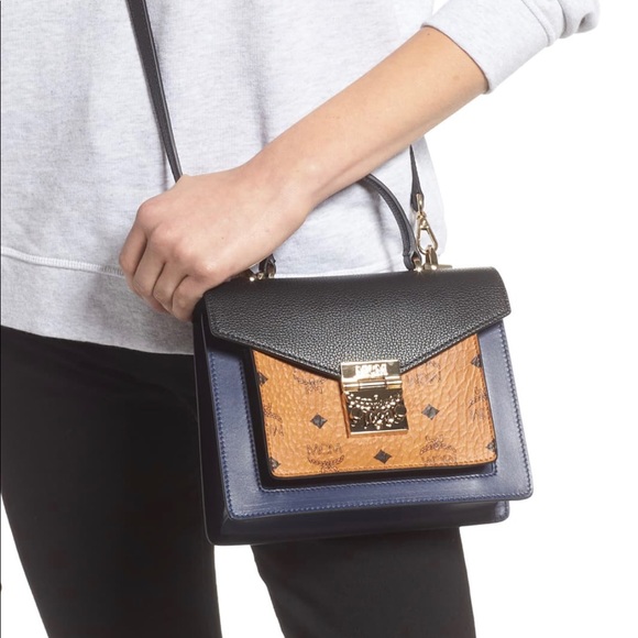 MCM Patricia Visetos Crossbody in Navy - Picture 4 of 6